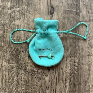 💍 Tiffany Pendant!